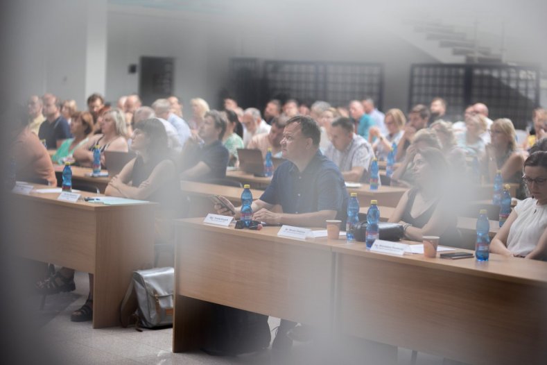 Budoucnost škol začíná dnes. Kraj podpoří rozvoj umělé inteligence i tělocviku