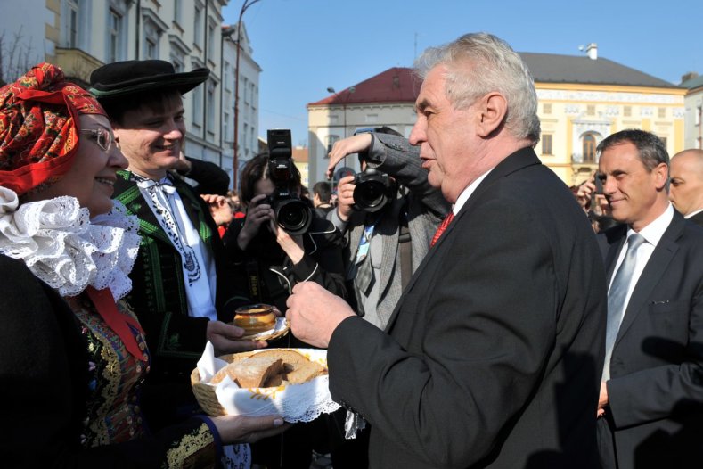 Prezident Zeman se setká s občany kraje na čtyřech místech regionu