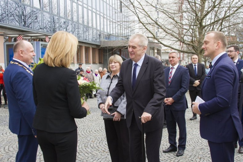 Prezident Miloš Zeman zahájil návštěvu Olomouckého kraje