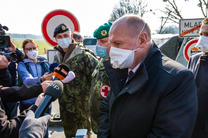 Mobilní odběrná stanice vyrostla během tří hodin