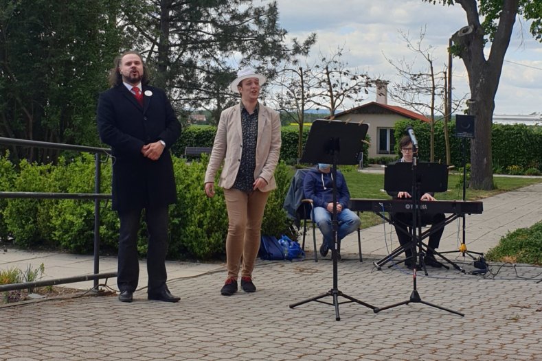 Charitativní koncert potěšil obyvatele Domova pro seniory v Července