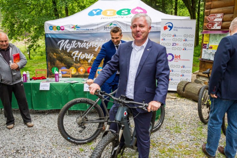 Zapomenutá místa Jeseníků pomůže prozkoumat unikátní síť cyklonabíječek