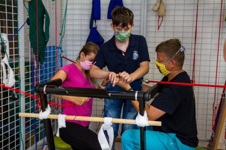 Kraj pomůže rodinám dětí s neurologickým onemocněním. Přispěje na jejich rehabilitaci