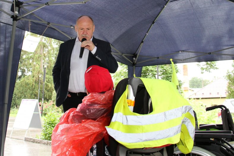 Neobvyklý závod spojil lidi s hendikepem